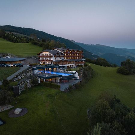 Panoramahotel Huberhof Maranza Kültér fotó