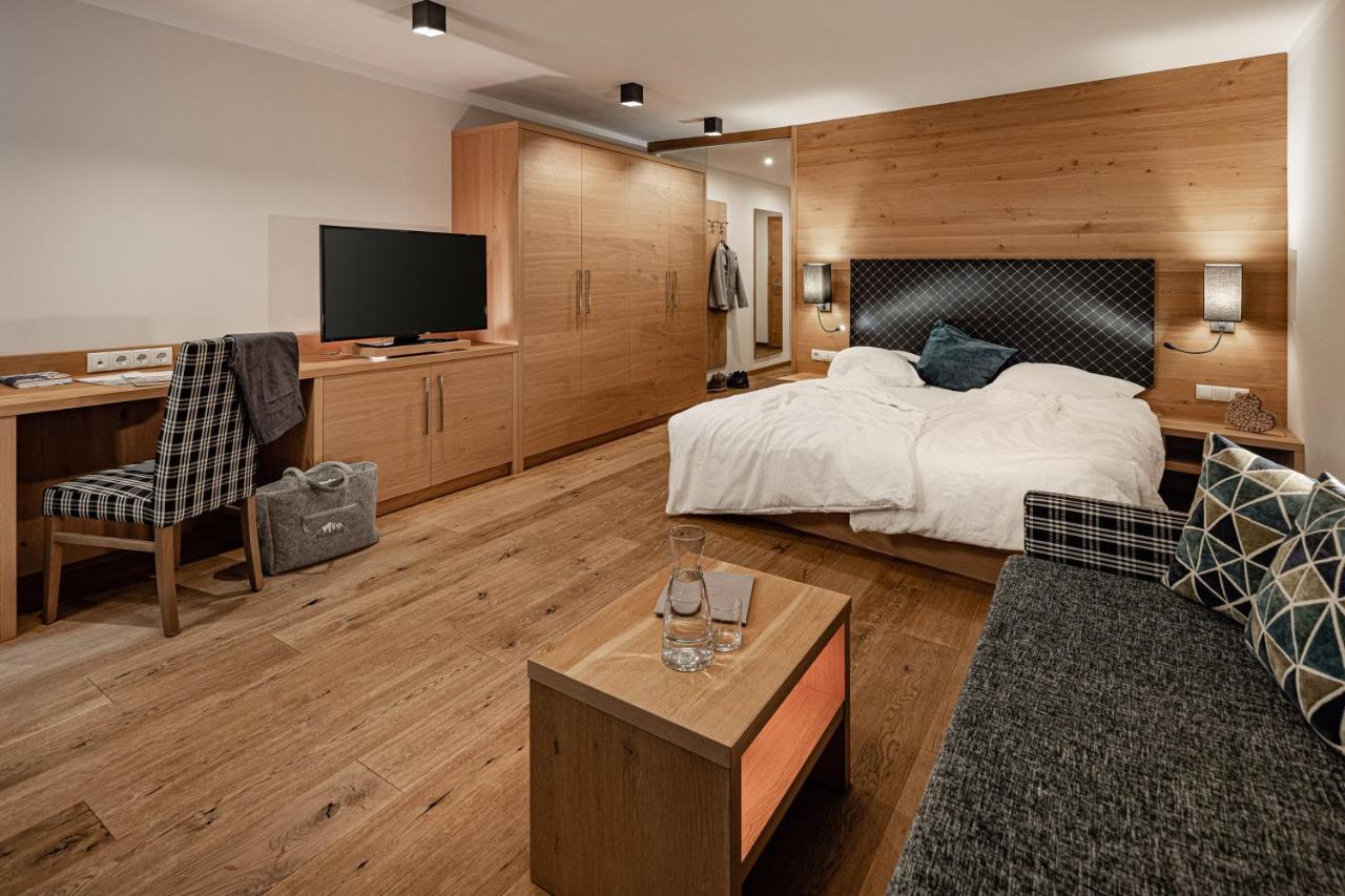 Panoramahotel Huberhof Maranza Kültér fotó