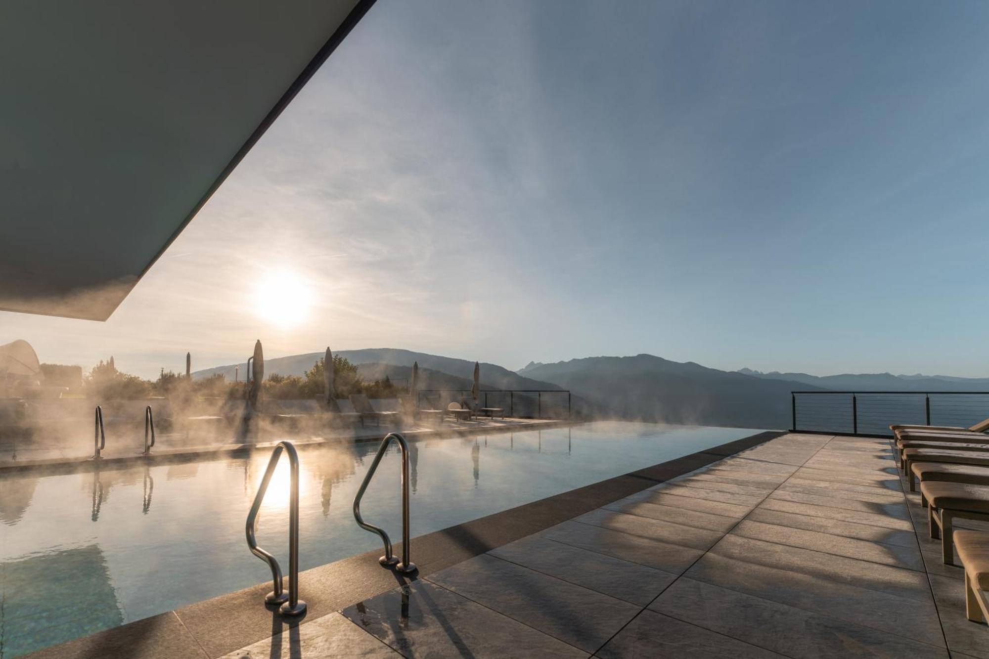 Panoramahotel Huberhof Maranza Kültér fotó